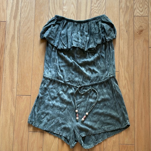 Chaser small romper - Picture 1 of 4